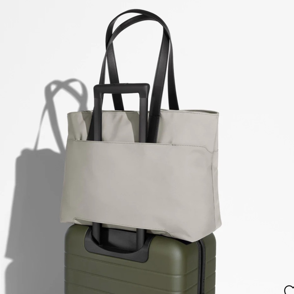 Away Everywhere Tote Cloud Gray - image 2